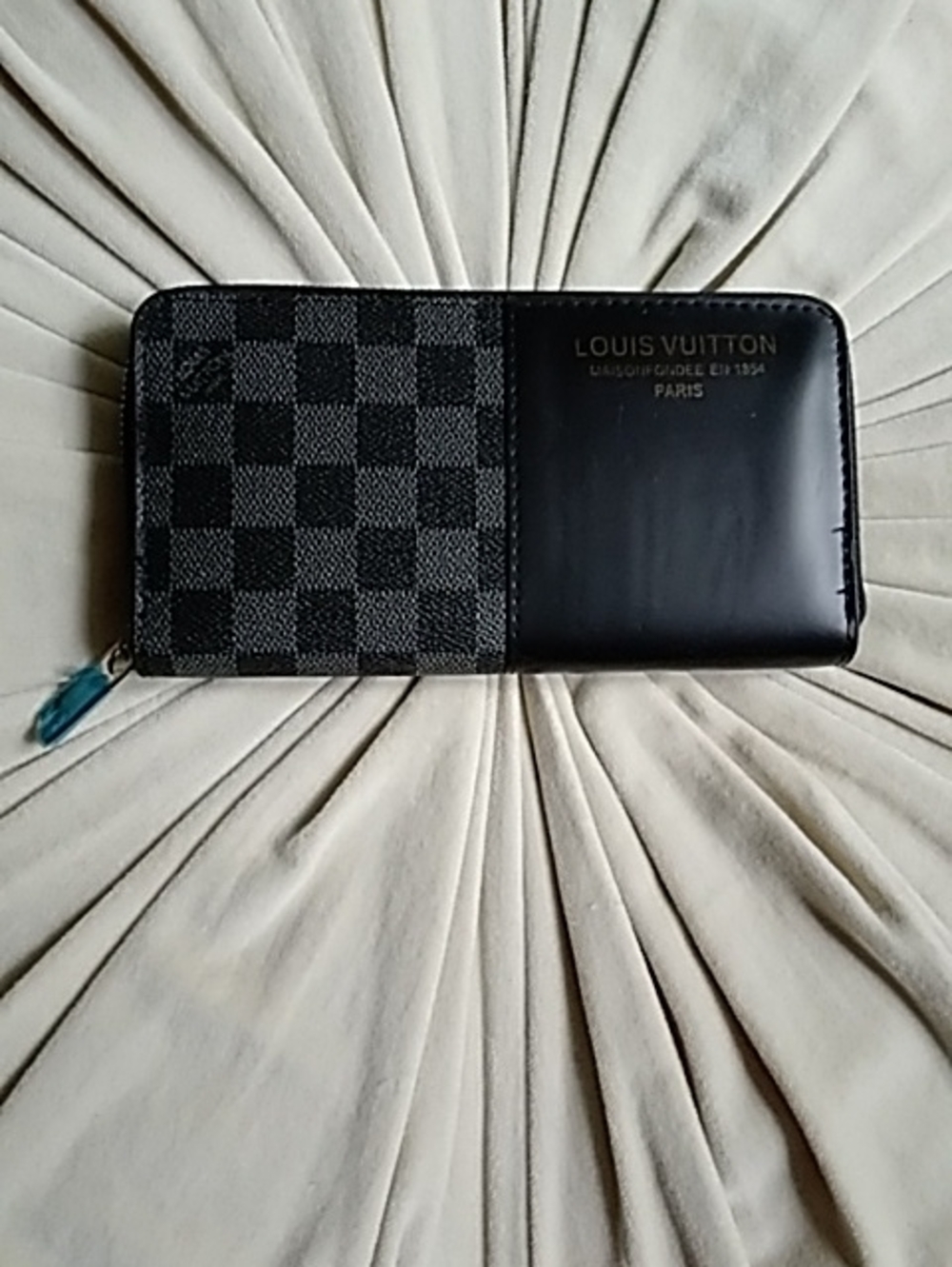 Black And Gray Checkered Zip Wallet